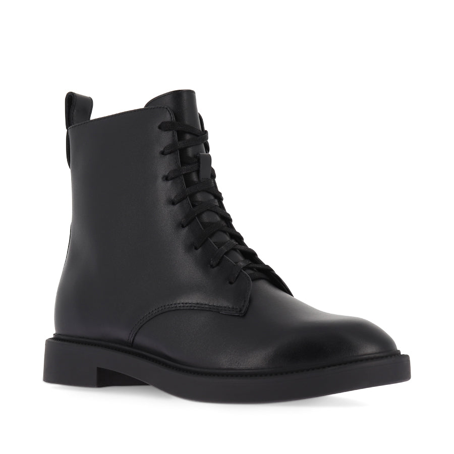 SCOUT - BLACK LEATHER