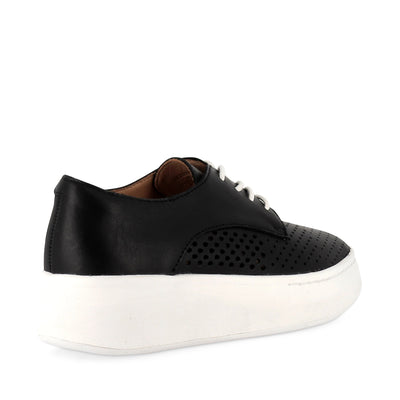 DERBY CITY PUNCH - BLACK LEATHER