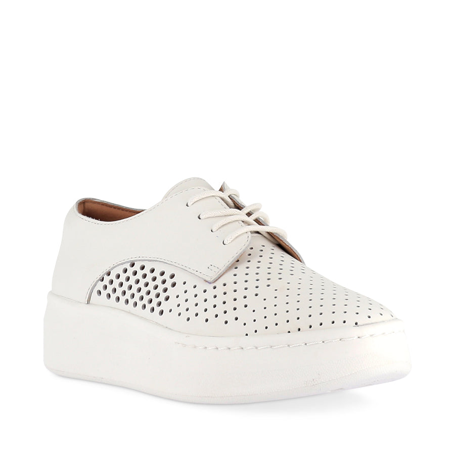 DERBY CITY PUNCH - WHITE LEATHER