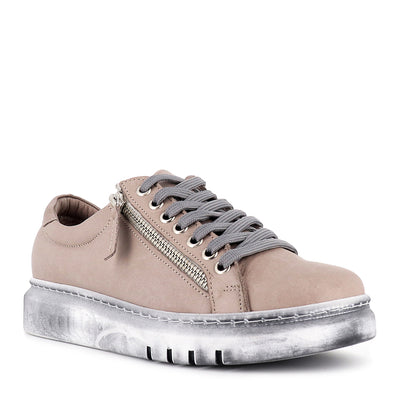 TATTER - TAUPE LEATHER